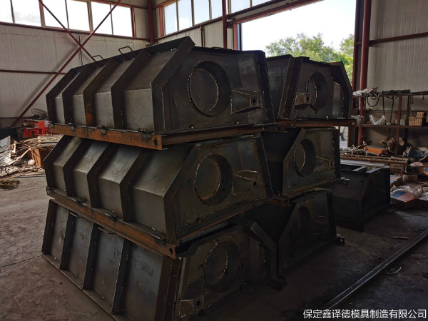 鑫譯德植草砌塊護坡模具，植草磚砌塊護坡模具系列